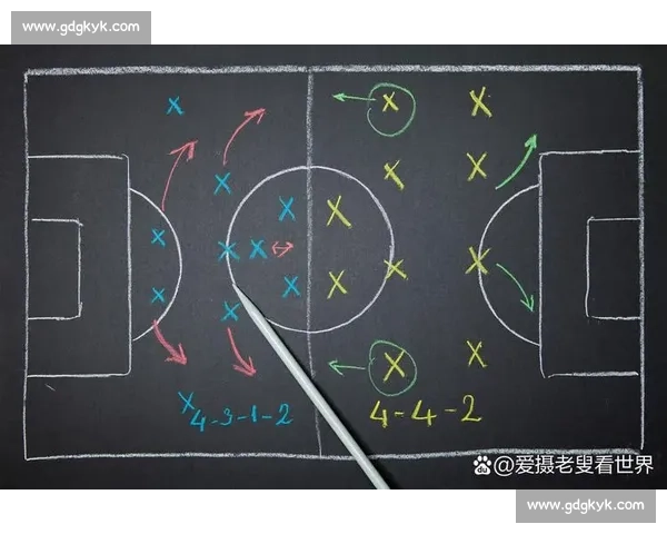 火箭鏖战湖人季后赛第二战 球队表现与关键球员对决解析 火箭鏖战湖人季后赛第二战 球队表现与关键球员对决解析